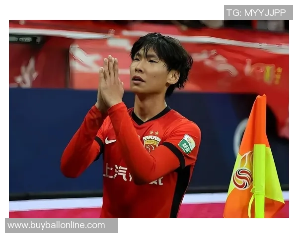 新国足应重视速度与冲击力过度畏惧失误只会失去主动权